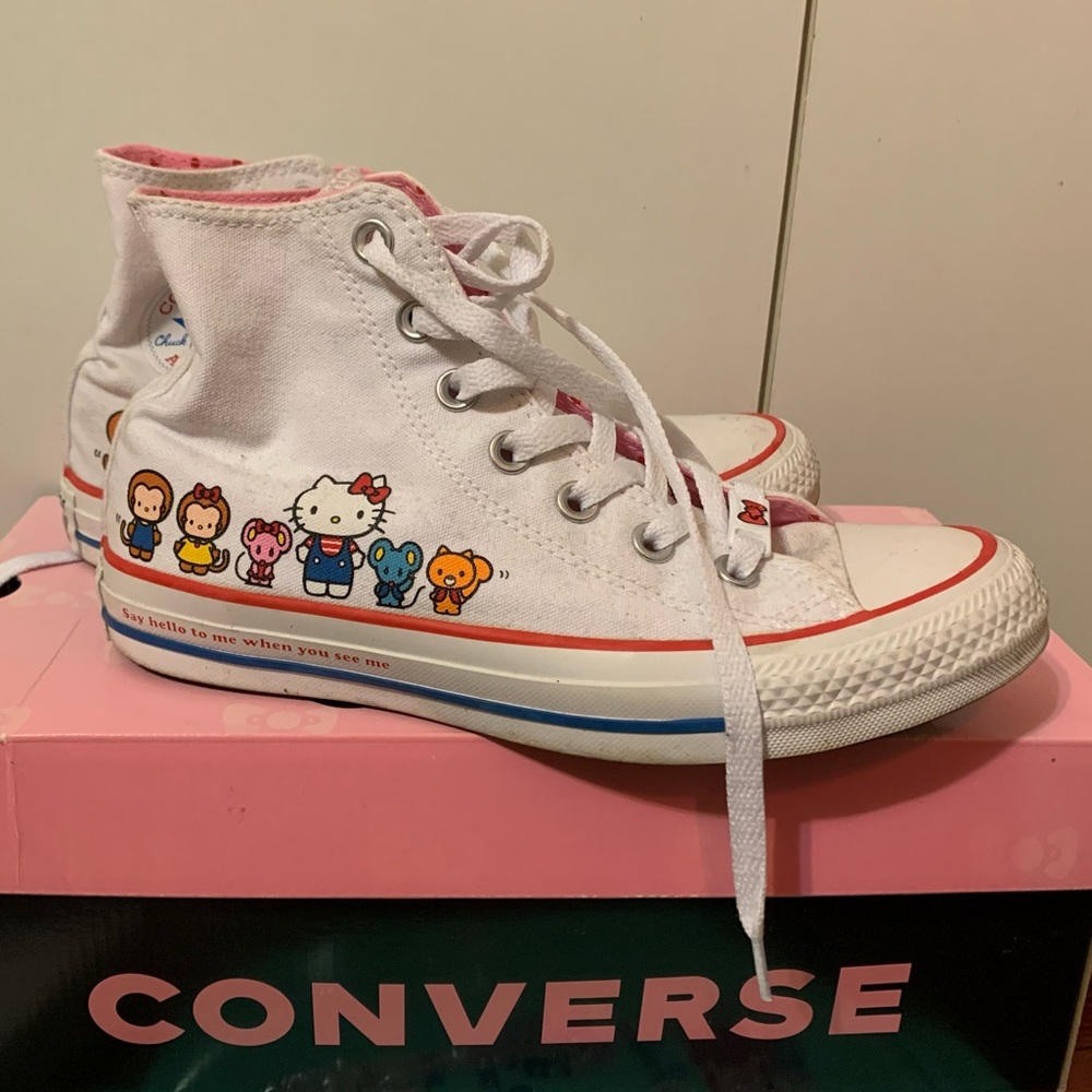 Converse x Hello Kitty Chuck Taylor All Star